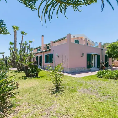 Casa de hóspedes Sara Costa Pergola *
